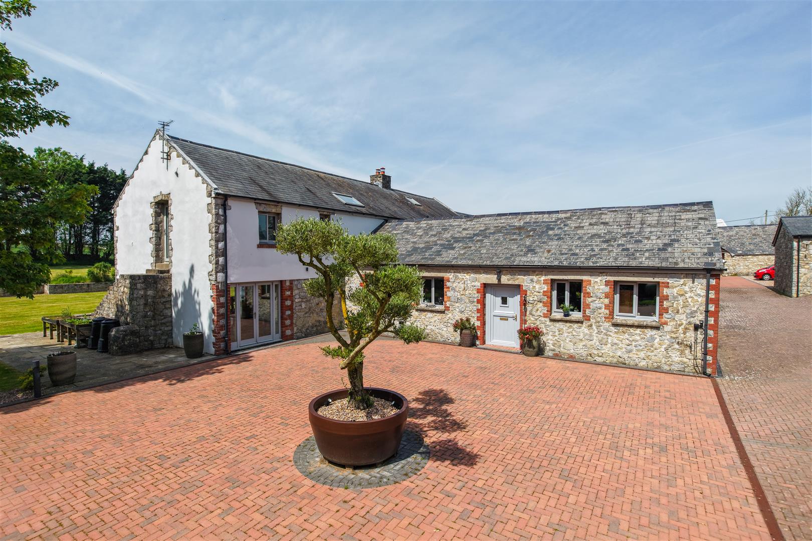 Ty Broc, Parc Farm, St. Donat's, Nr Llantwit Major, Vale of Glamorgan, CF61 1AG